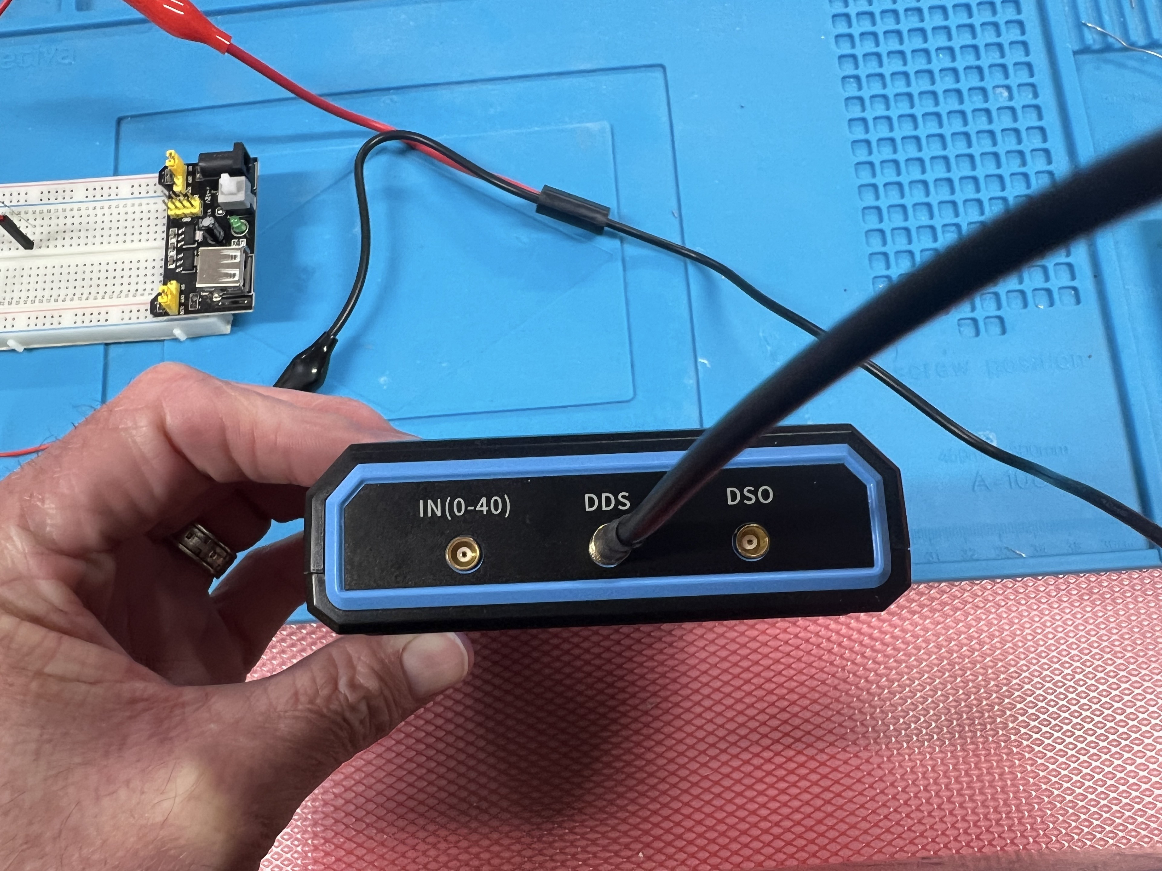 The side of the DSO-TC4 showing the input, DDS, and DSO connectors